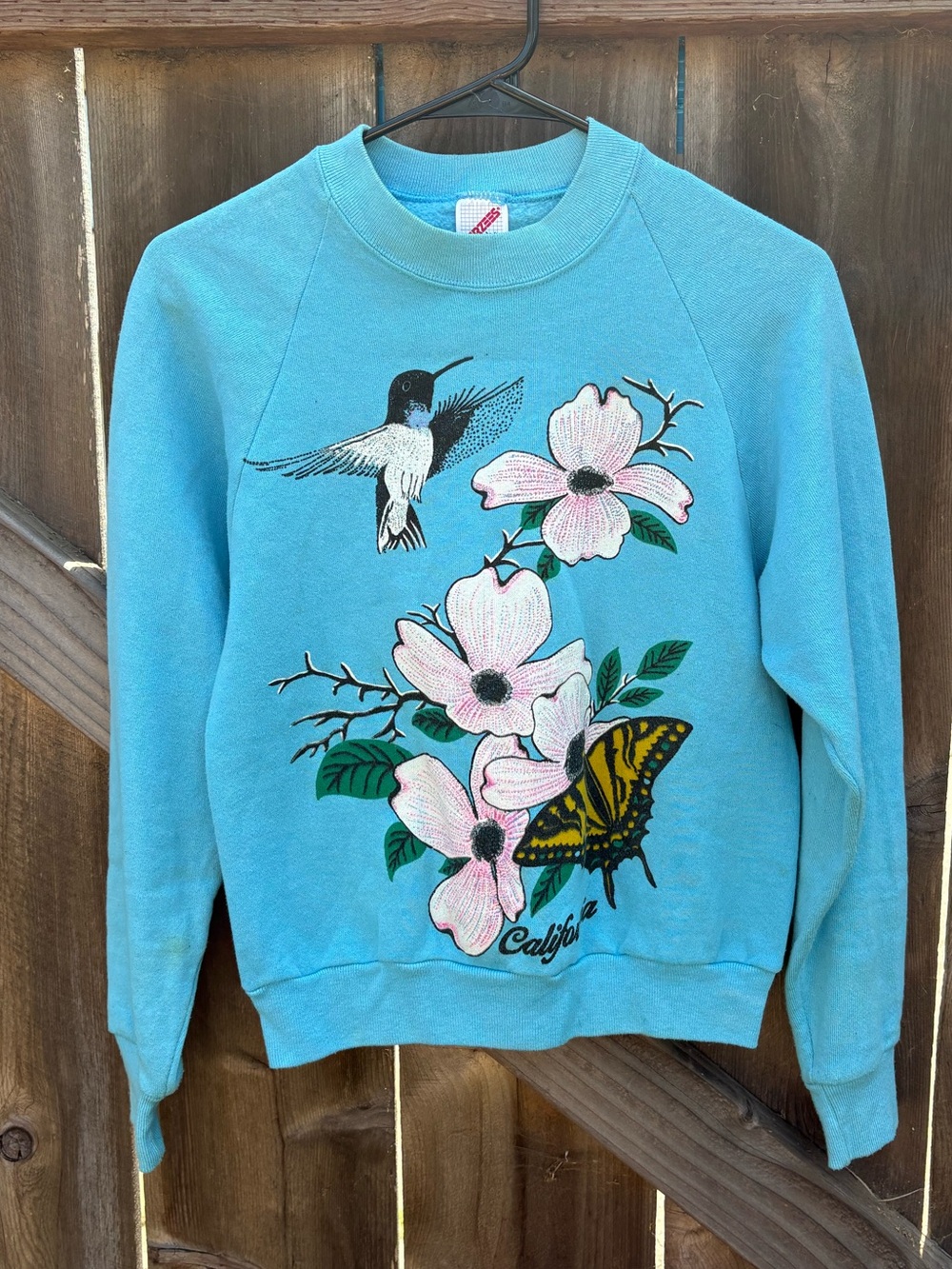 Vintage Floral Hummingbird Graphic Sweatshirt